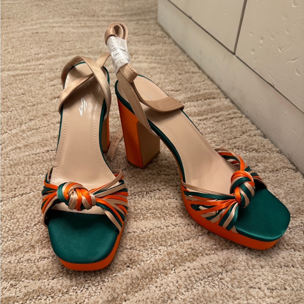 Stylish Multicolor Platform Sandals - image 1